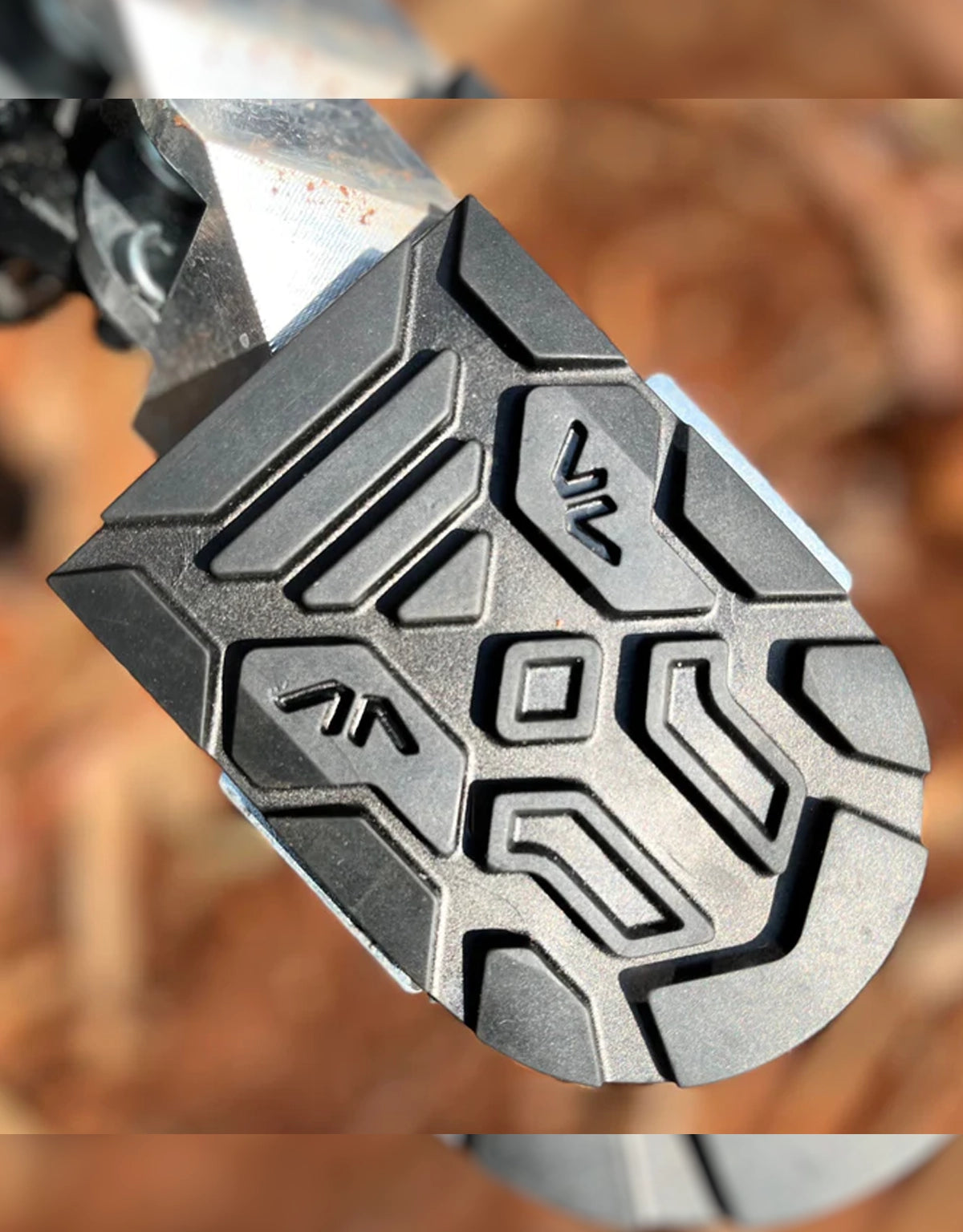 Motourenn Adjustable Footpegs V2.0