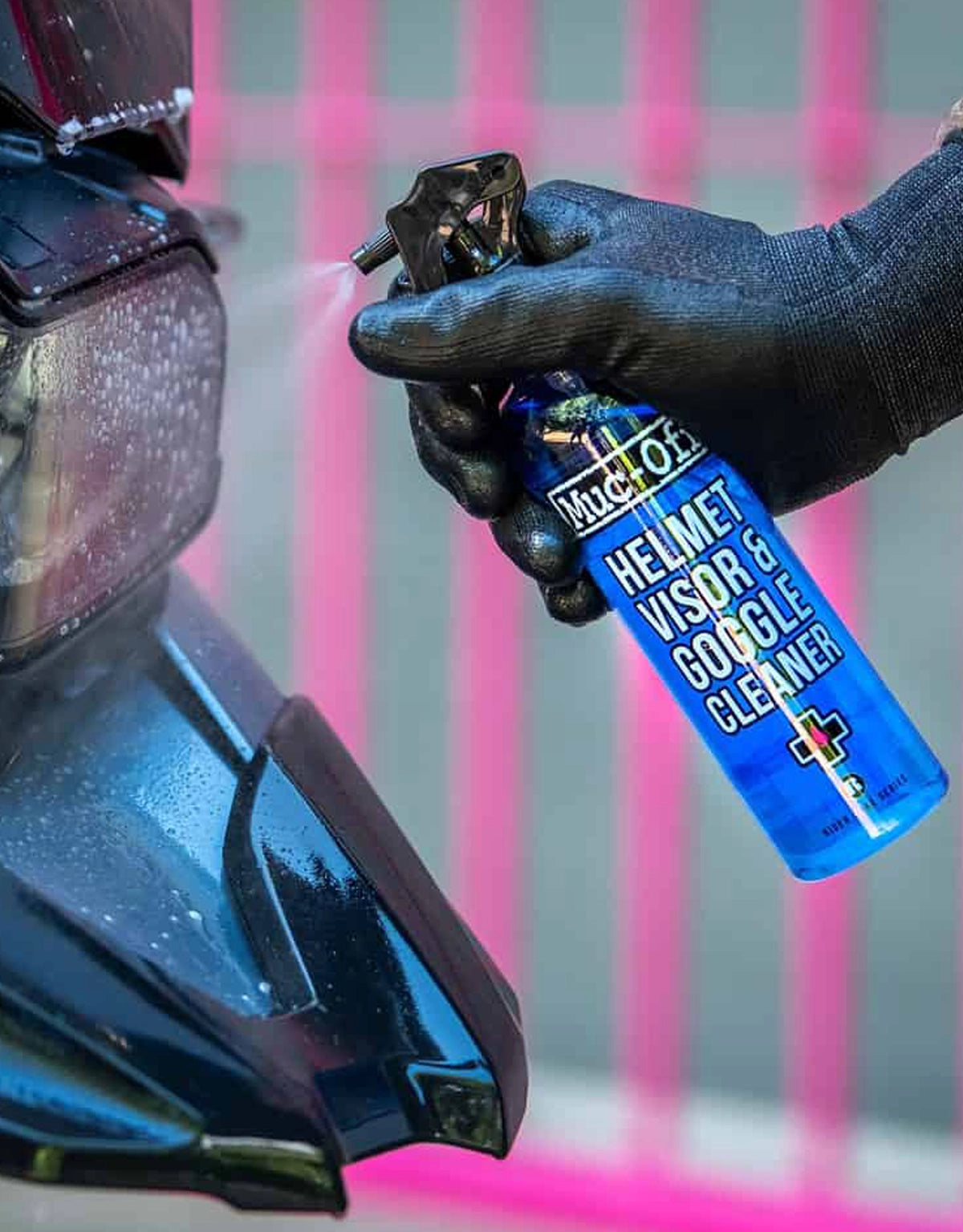 Mucoff Helmet Visor Goggle Cleaner