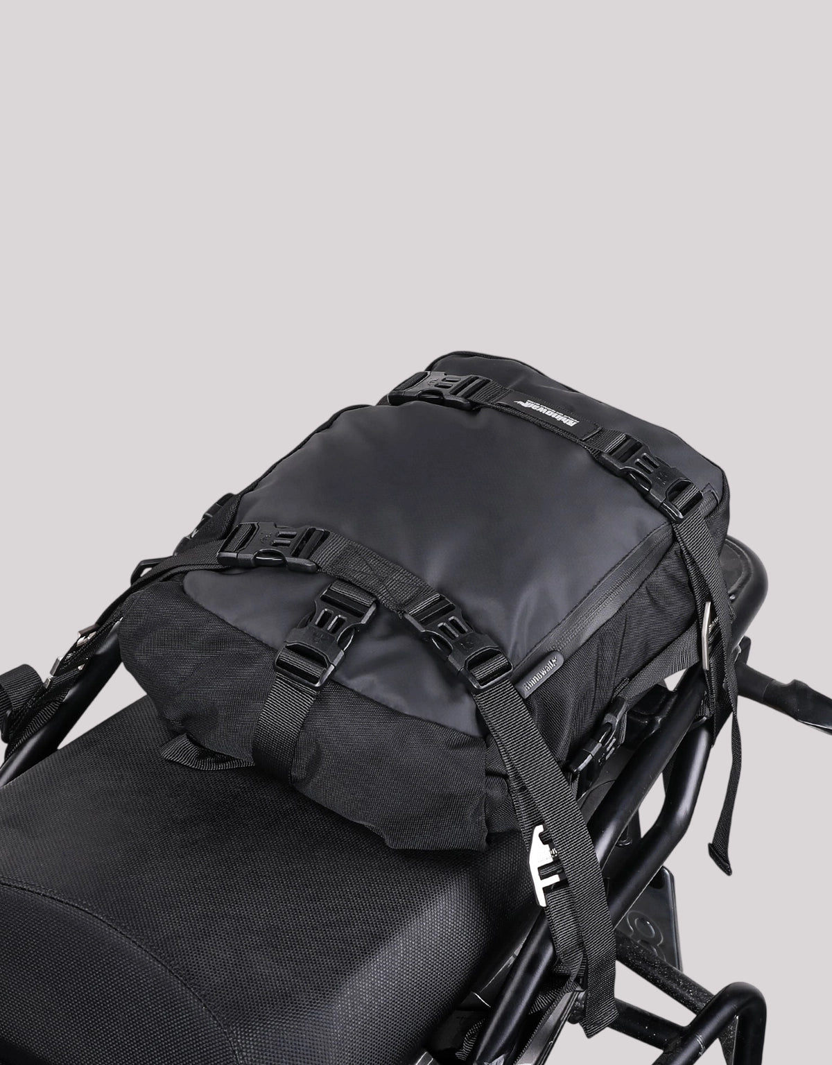 Rhinowalk 10L Waterproof Modular Tailbag Black