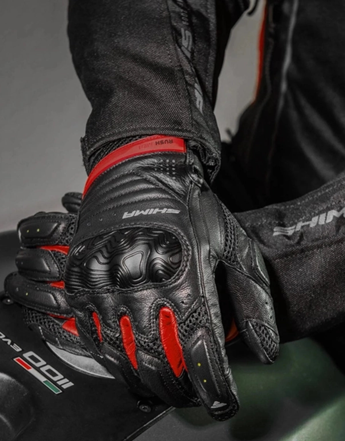 Shima Rush-2 Riding Gloves