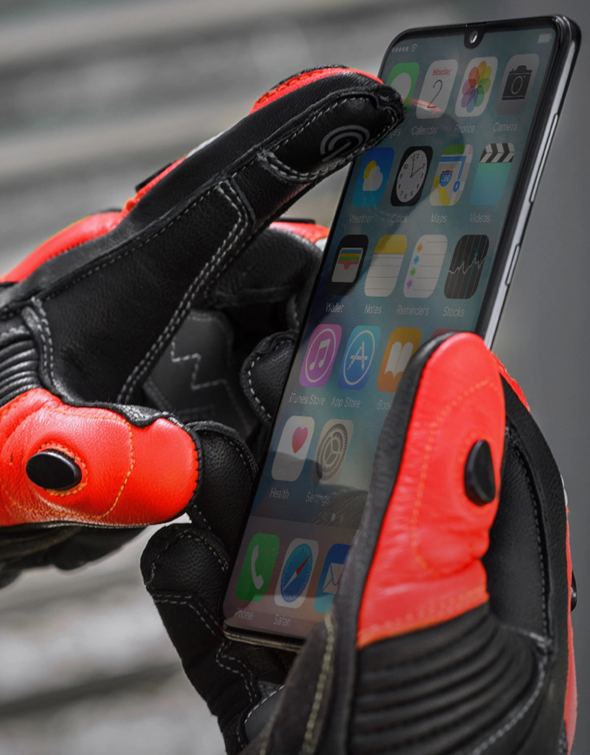 Shima STR-2 Riding Gloves
